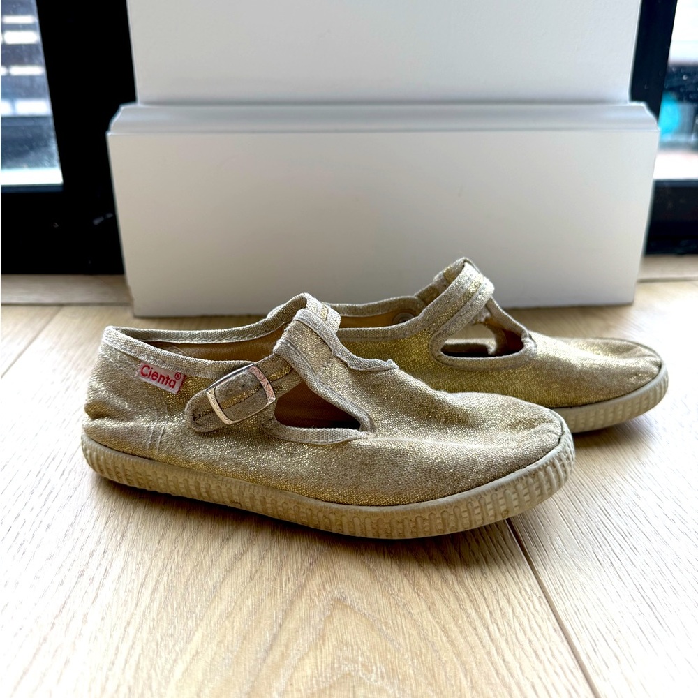 Cienta Gold Shoes